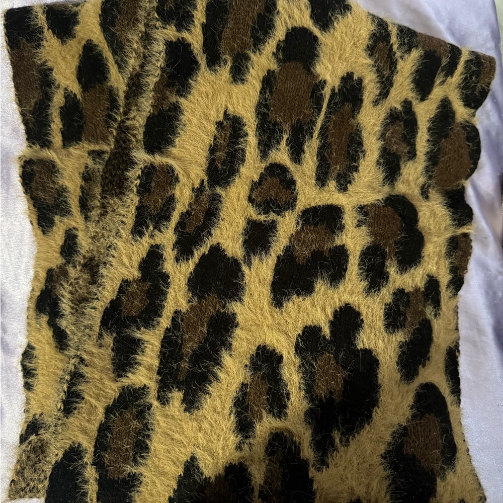 Leopard Print Faux Fur Fabric scarf